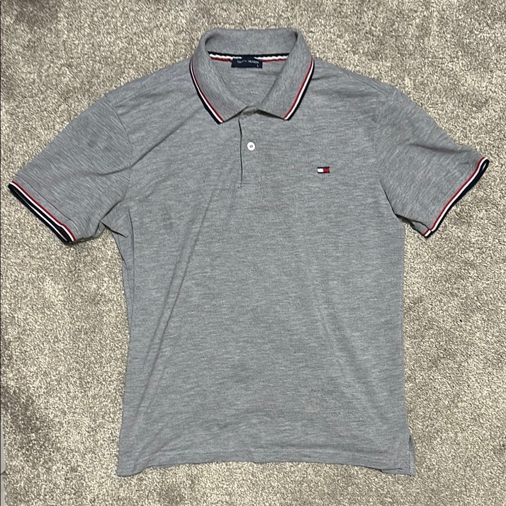 Classic Tommy Hilfiger Grey Polo Shirt